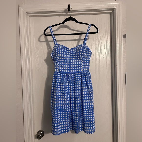 Lilly Pulitzer Dresses & Skirts - Lilly Pulitzer | Blue and White Patterned Mini Dress | Size 10